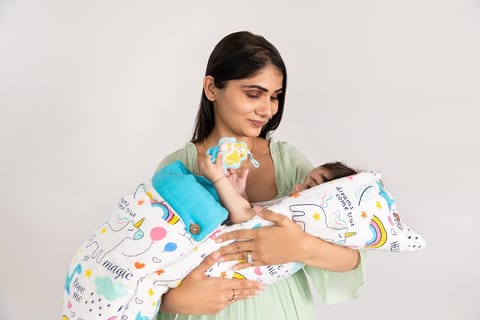 Haus and Kinder 3 in 1 Baby Sleeping Bag and Carry Nest | Cotton Bedding Set for Infants and New Born Baby | Portable and Travel Friendly | 0-6 Months (Mystic Rainbow Tale)