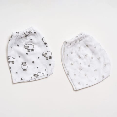 Aariro Muslin Shorts - Counting sheep