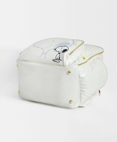 Mi Arcus Peanuts Snoopy Print  White Diaper Bag for Kids