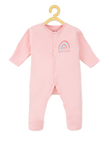 Chayim Cotton Full Sleeve Fotted Sleepsuit With Raibow Placement  Printed-Pink NB