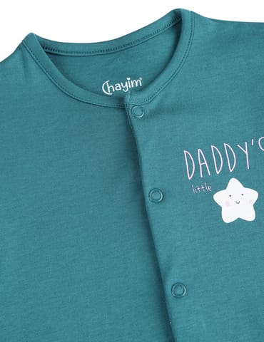 Chayim Cotton Full sleeve  Sleepsuit with DADY'S LITTLE  Printed-Green NB